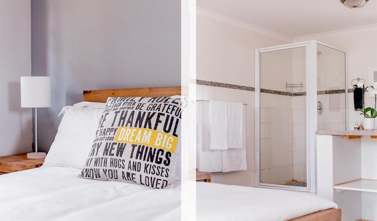 ブルームフォンテーン Warm Karoo Bed & Breakfast エクステリア 写真